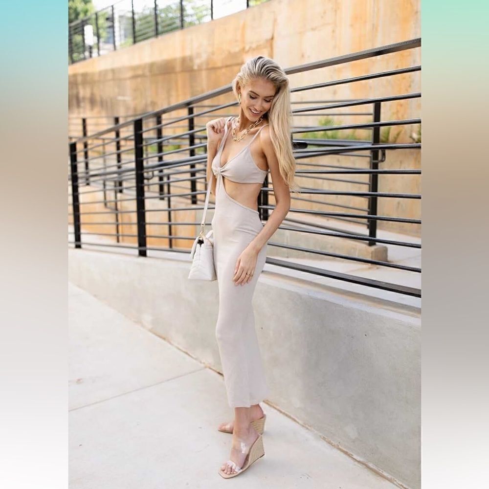 Women Spaghetti Straps Knitted Maxi Dresses Cut Out Backless Bodycon Slim Dress